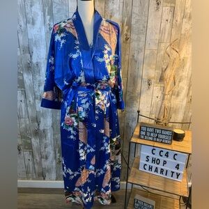 Applesauce Floral Blue Kimono Robe.